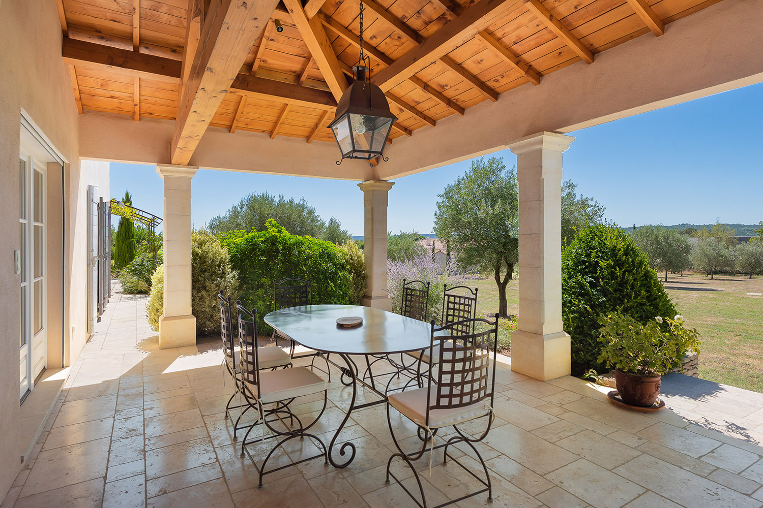 photo-04_Villa-Oliveda_achat-maison-Uzès-Gard-Provençal-Sud-de-la-France
