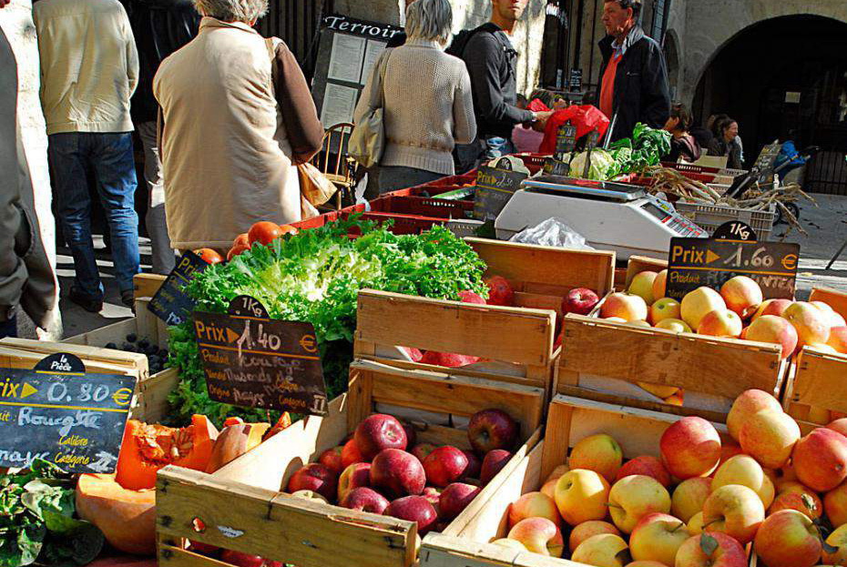 Le marché d'Uzès, élu plus beau marché d'Occitanie